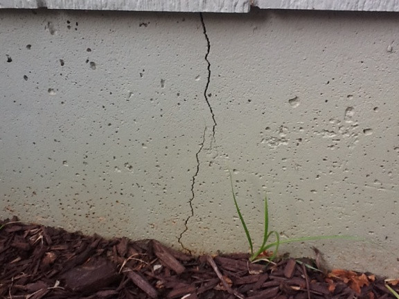 Best ideas about Vertical Crack In Basement Wall
. Save or Pin Vertical Cracks In Foundation Near Garage General DIY Now.