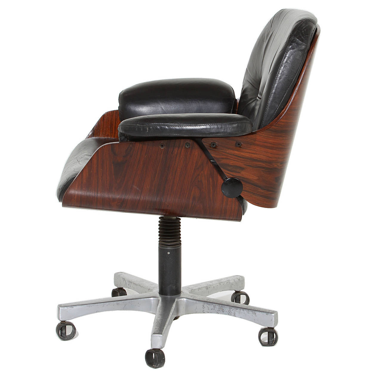 Best ideas about Vintage Desk Chair
. Save or Pin Vintage fice Chair in Rosewood and Black Leather at 1stdibs Now.