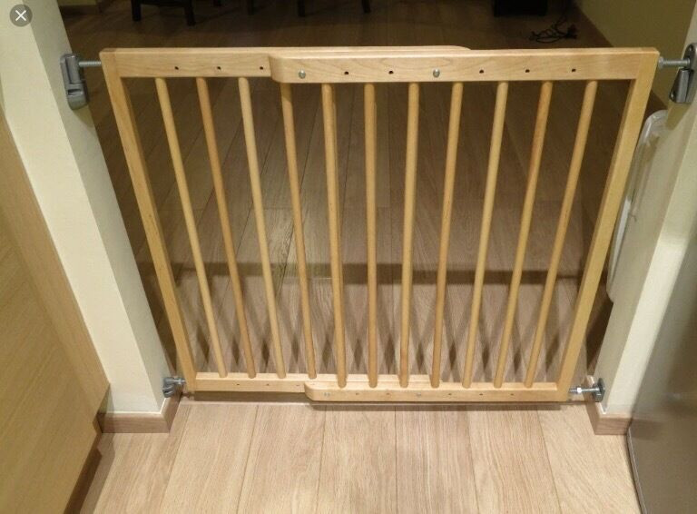 Best ideas about Wall Mounted Baby Gate
. Save or Pin Lindam wall mounted stair gate Now.