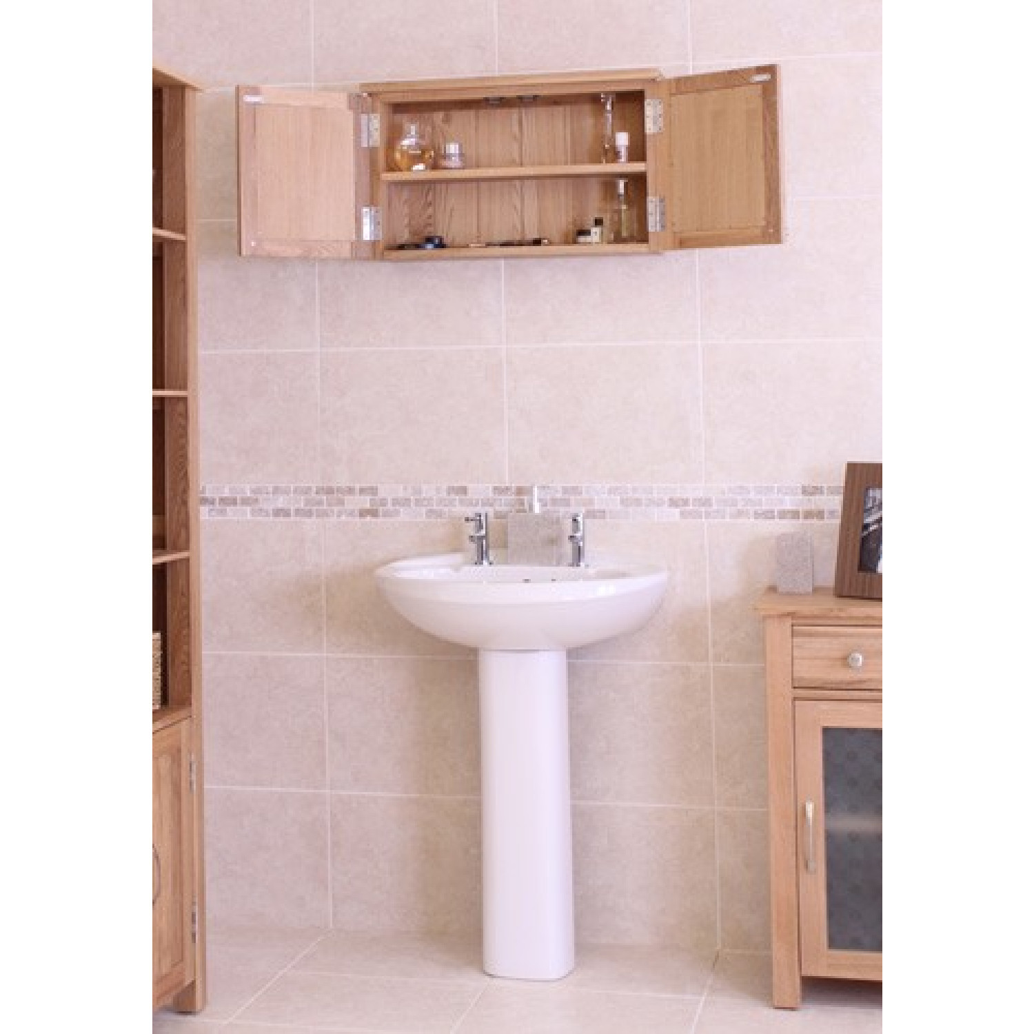 Best ideas about Wall Mounted Bathroom Cabinets
. Save or Pin Bonsoni Mobel Oak Wall Mounted Bathroom Cabinet Now.