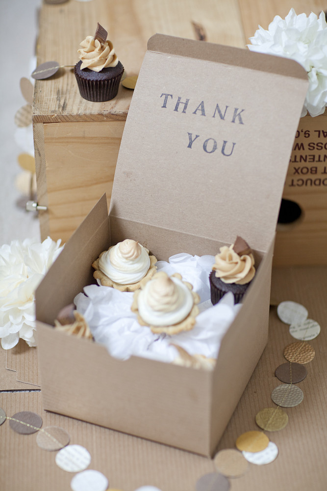 Wedding Gift Box Ideas
 DIY Dessert Favors Elizabeth Anne Designs The Wedding Blog