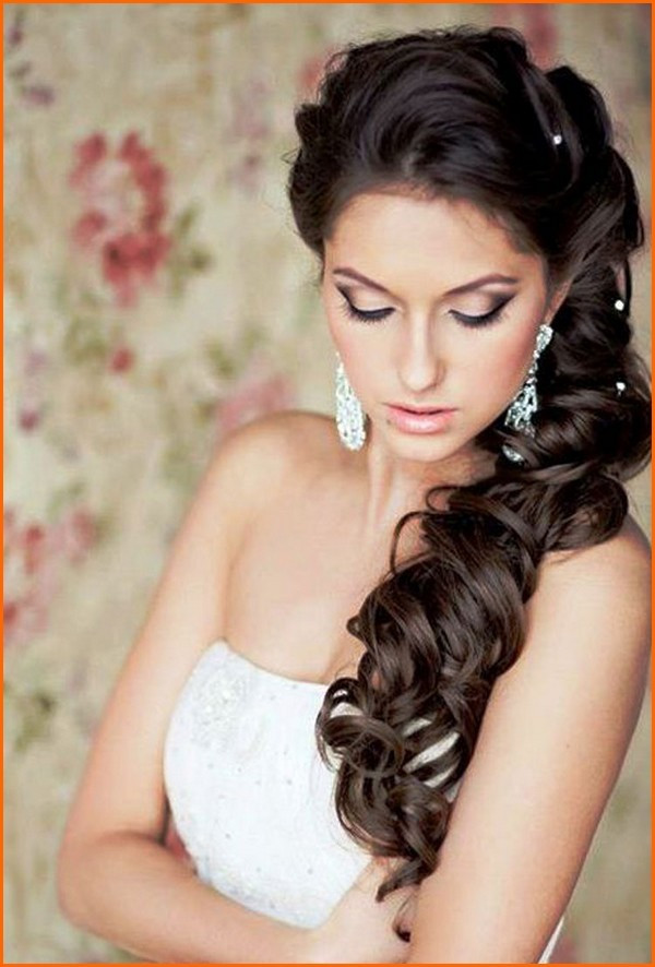 Best ideas about Wedding Hairstyle For Round Face
. Save or Pin Wedding Hairstyles For A Round Face Stylish Now.