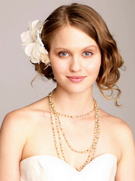 Best ideas about Wedding Hairstyle For Round Face
. Save or Pin Wedding hairstyles for round faces Now.