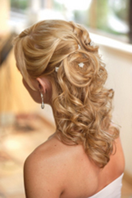 Wedding Hairstyles Half Up
 Half up curly wedding hairstyles