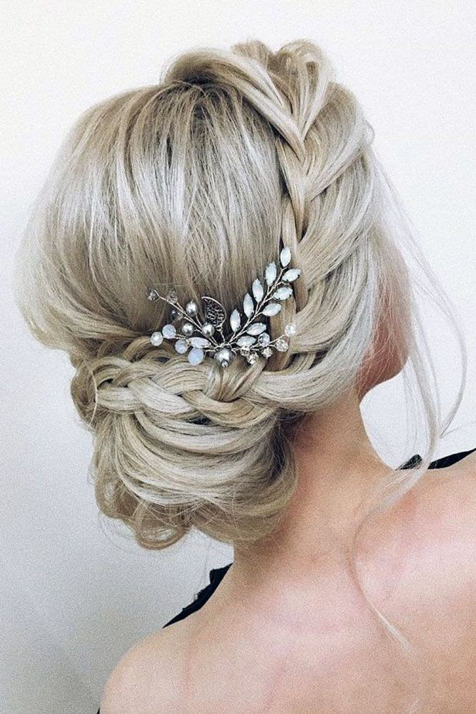 Wedding Hairstyles Pinterest
 30 Pinterest Wedding Hairstyles For Your Unfor table