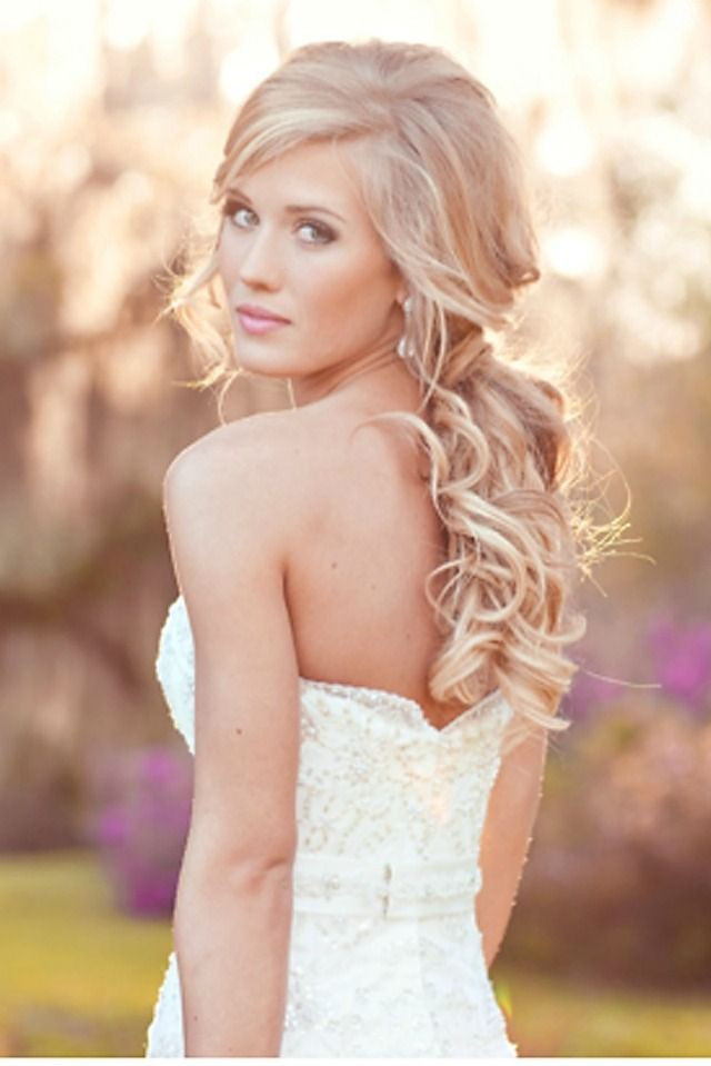 Wedding Hairstyles Up Or Down
 16 Overwhelming Half Up Half Down Wedding Hairstyles