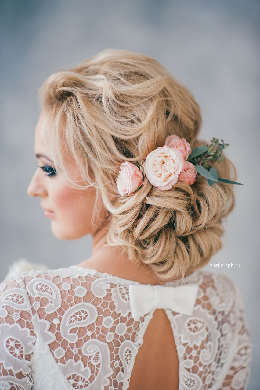 Wedding Hairstyles With Flowers
 Elegant Wedding Hairstyles Part II Bridal Updos