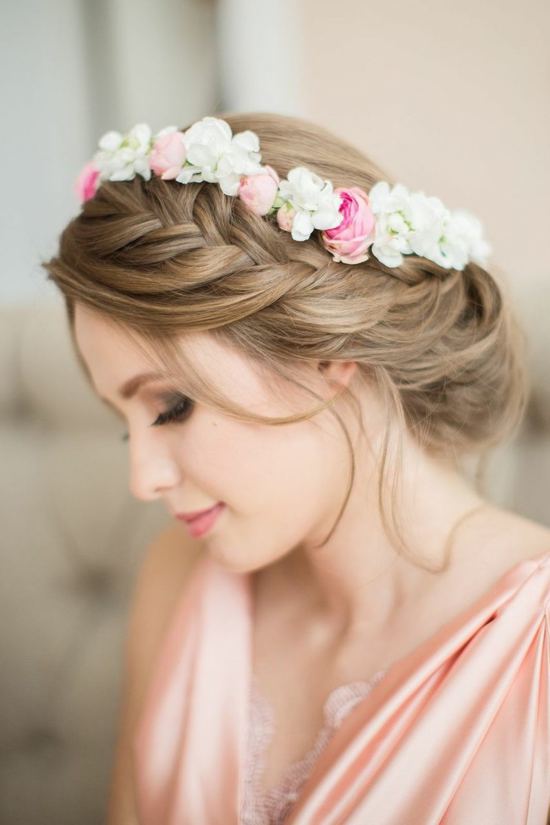 Wedding Hairstyles With Flowers
 Bridal Hairstyles Open Semi open Pinned Up 100