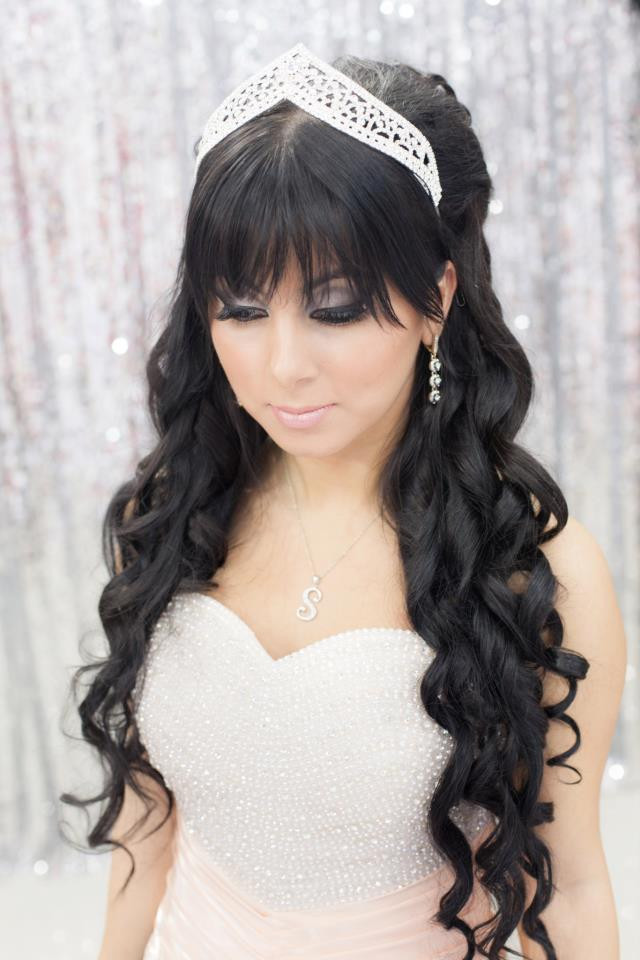 Wedding Hairstyles With Tiara
 Perfect Wedding Tiara for Different Kinds of Hairstyles