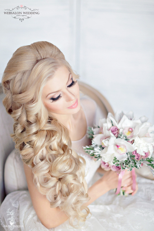 Wedding Party Hairstyle
 10 Glamorous Wedding Hairstyles You ll Love Belle The