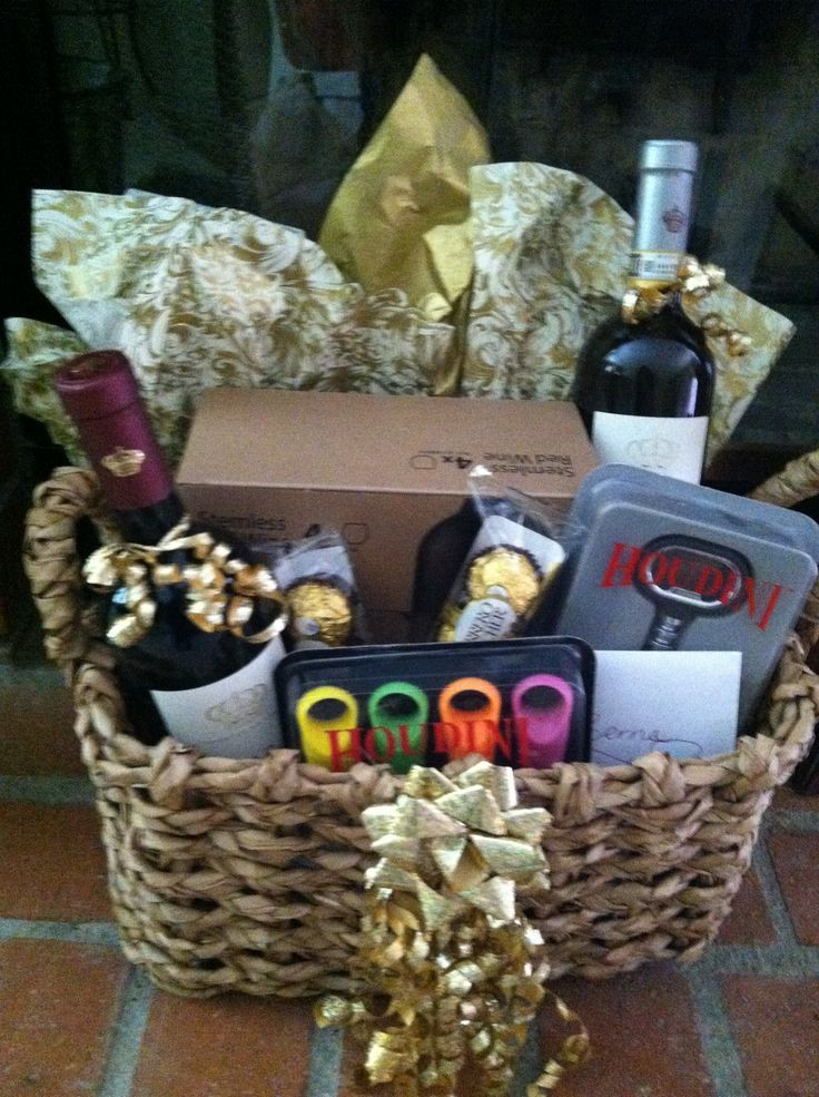 Wine Gift Basket Ideas
 Wine basket I made for a Bridal Sower