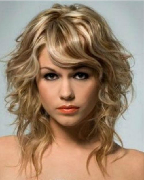 Best ideas about 2019 Female Haircuts
. Save or Pin Layered haircut for 2019 haircuts female 2019 Now.