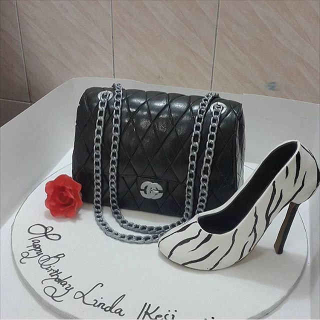 Best ideas about 35th Birthday Cake
. Save or Pin Linda Ikeji 35th birthday cake sent to her by Sweet Now.