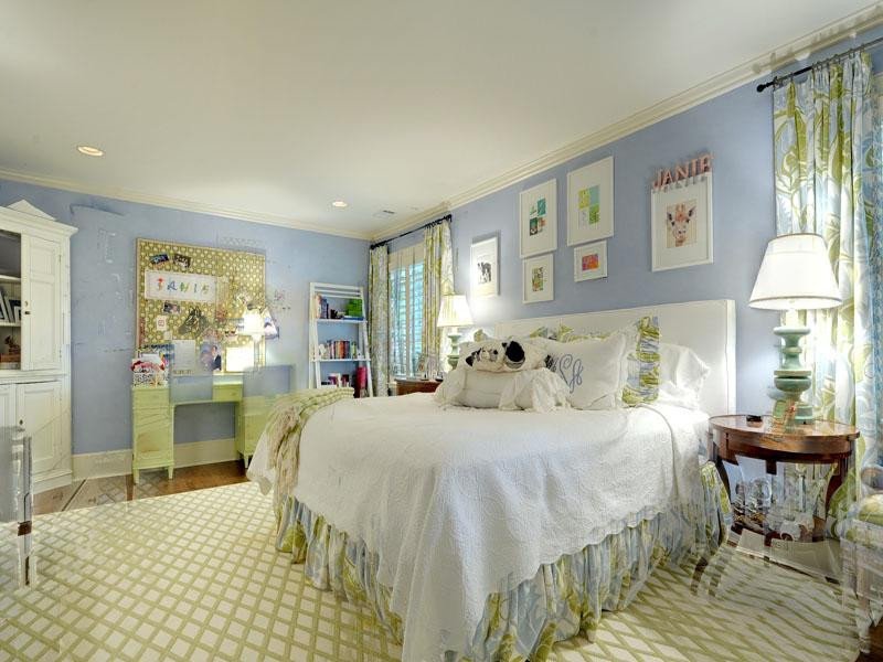 Best ideas about Blue And White Bedroom
. Save or Pin Blue white bedroom Now.