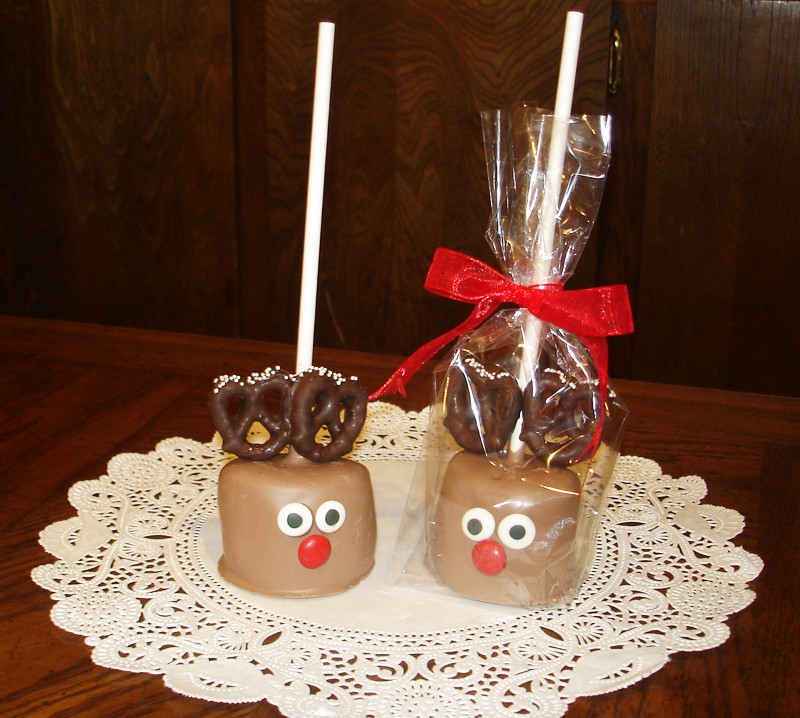 Best ideas about Christmas Treats DIY
. Save or Pin Anyone Can Decorate Easy DIY Holiday & Christmas Treats Now.