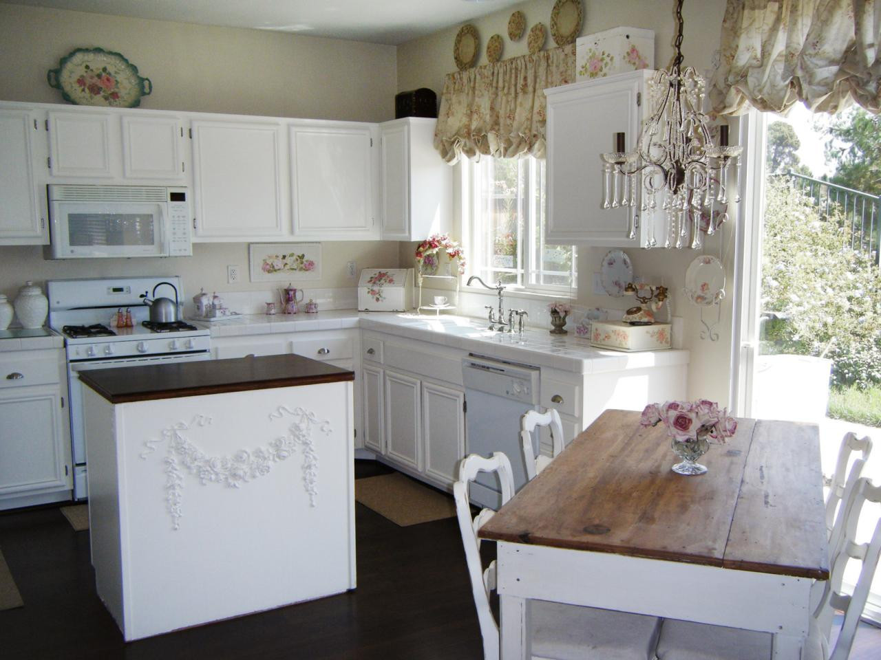 Best ideas about Country Kitchen Decor
. Save or Pin Simple and Cozy Country Kitchen Designs MidCityEast Now.