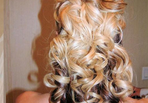 Best ideas about Curly Half Up Half Down Hairstyles
. Save or Pin 30 y Half Up Half Down Wedding Hairstyles Now.