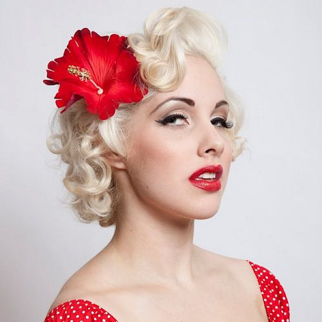 Best ideas about Curly Pin Up Hairstyles
. Save or Pin min hairstyles for Curly Pin Up Hairstyles Curly Pin Up Now.