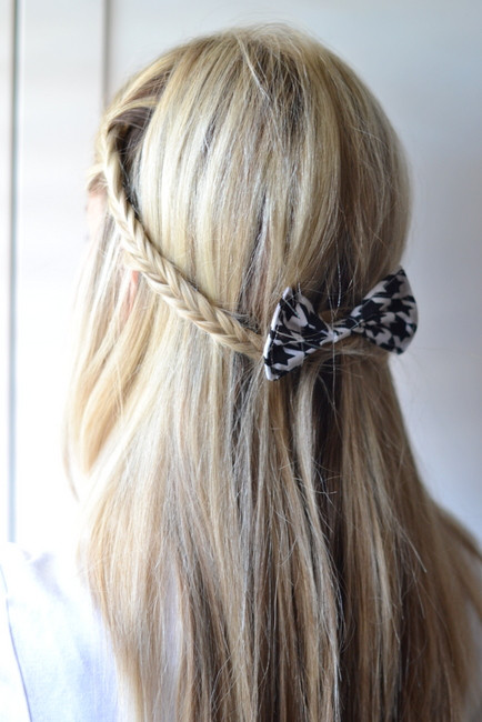 Best ideas about Cute And Easy Hairstyles
. Save or Pin 18 Cute and Easy Hairstyles that Can Be Done in 10 Minutes Now.