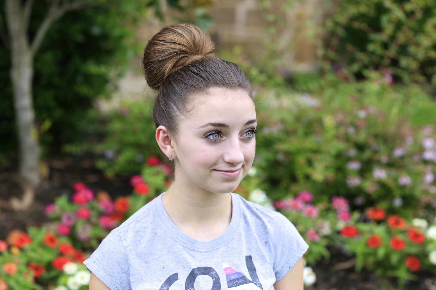 Best ideas about Cute Girls Hairstyles Buns
. Save or Pin How to Create a Fan Bun Cute Updos Now.