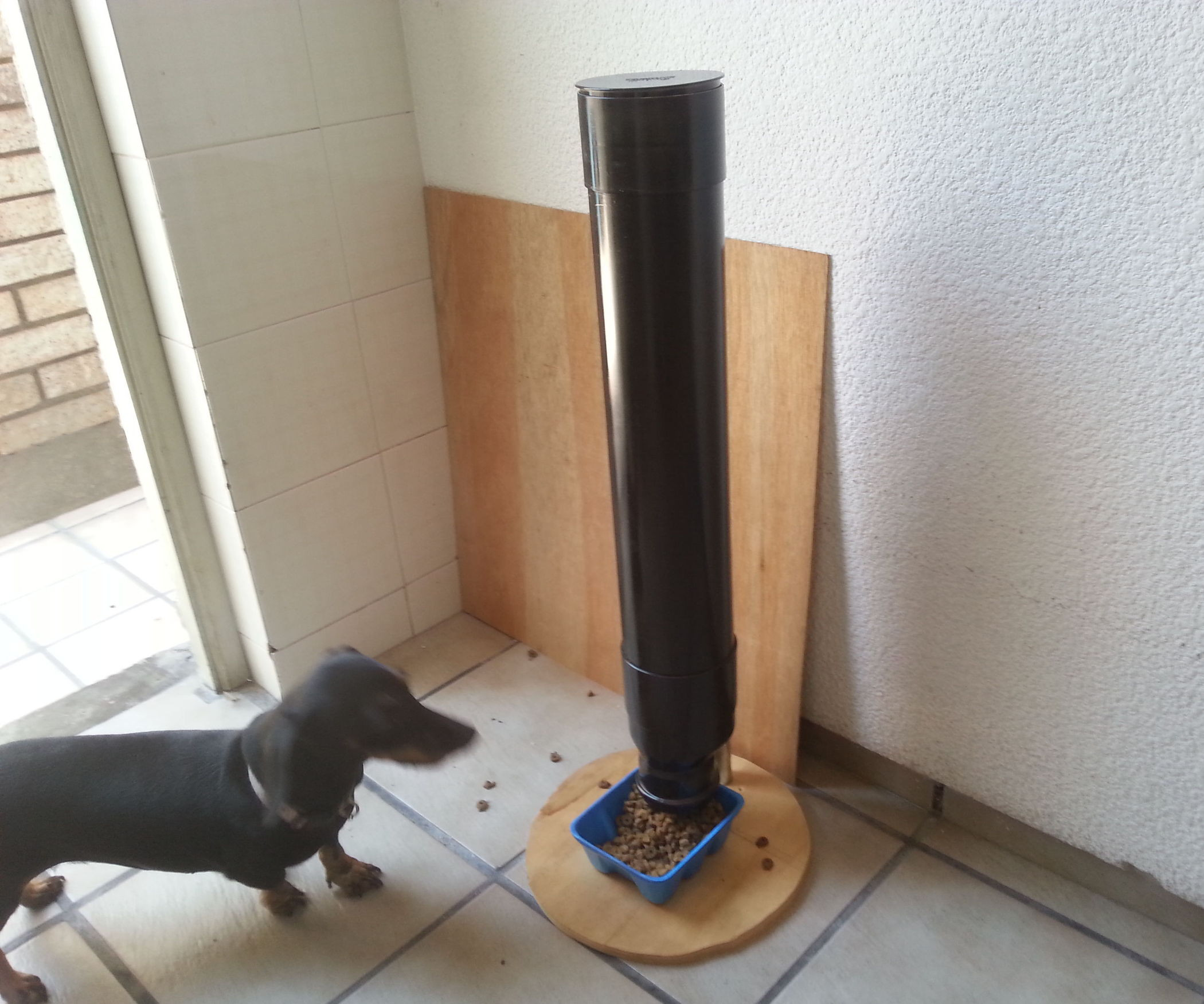 Best ideas about DIY Automatic Dog Feeder
. Save or Pin Auto Pet Feeder 4 Steps Now.