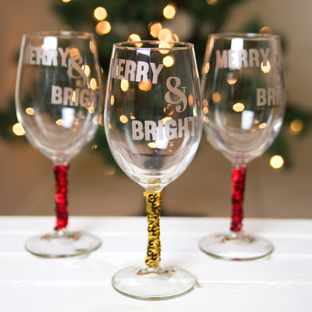 Best ideas about DIY Christmas Wine Glasses
. Save or Pin DIY Christmas Wine Glasses Now.