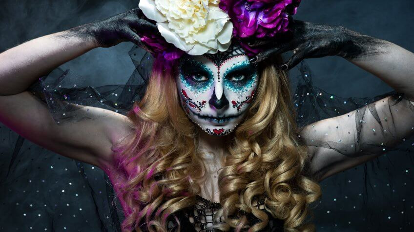 Best ideas about DIY Dia De Los Muertos Costume
. Save or Pin Dia de los Muertos 2016 5 DIY Costume Ideas Under $20 Now.