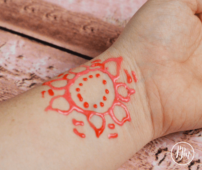 Best ideas about DIY Henna Tattoo
. Save or Pin DIY Henna Tattoos Easily Create Your Own Designs Now.