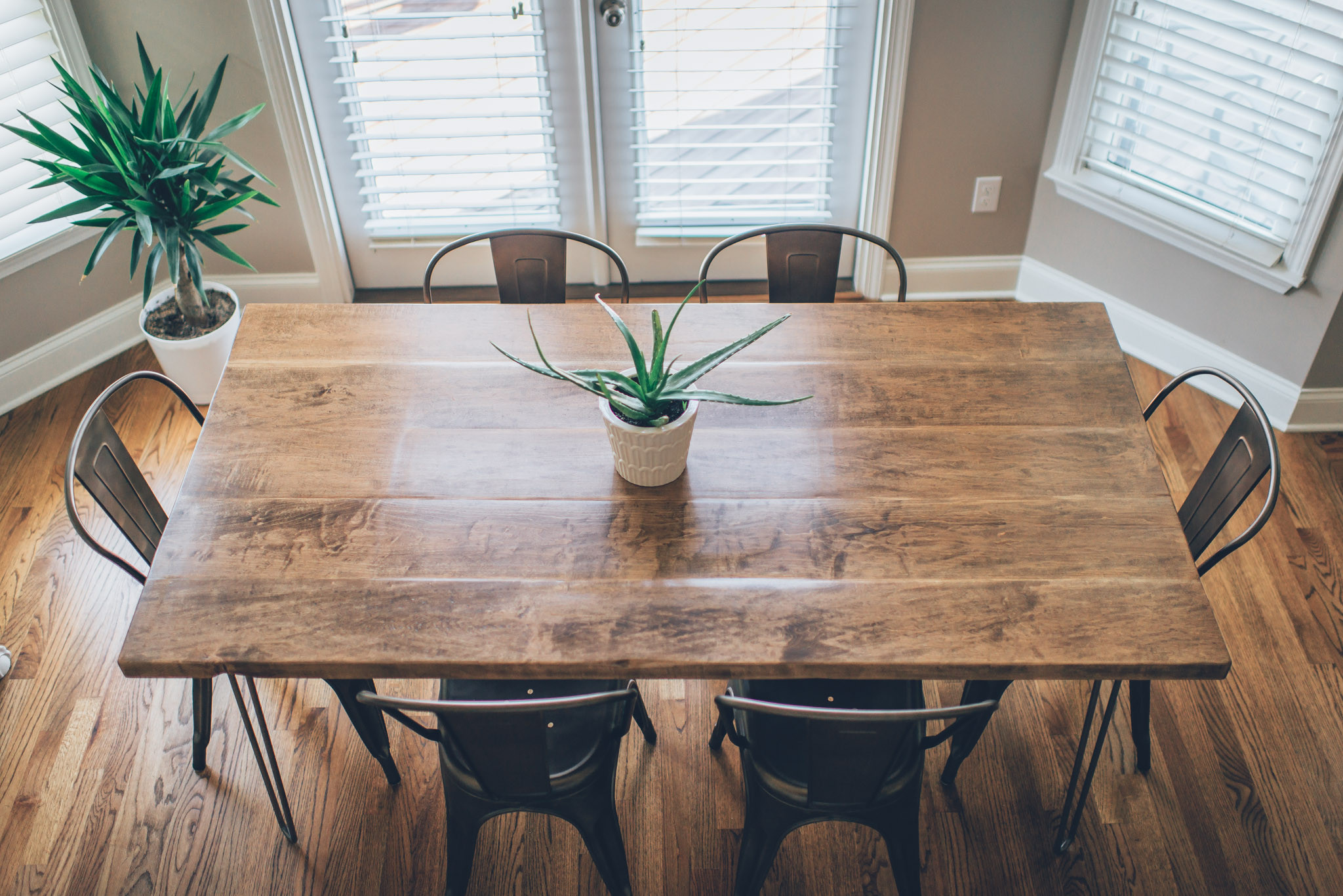 Best ideas about DIY Small Kitchen Table
. Save or Pin Hairpin Leg Kitchen Table DIY – The Southern Trunk Now.