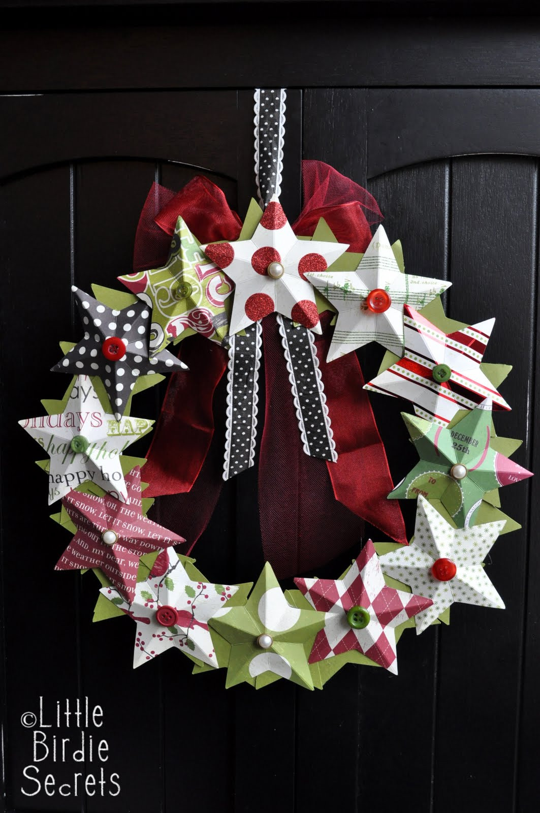Best ideas about DIY Wreath Christmas
. Save or Pin 20 Christmas Wreaths The 36th AVENUE Now.