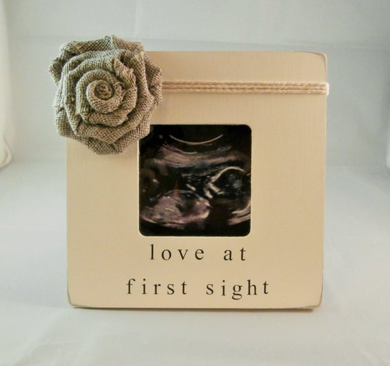 Best ideas about Gender Neutral Baby Gift Ideas
. Save or Pin Gender neutral baby t ideas expectant mother t frame Now.