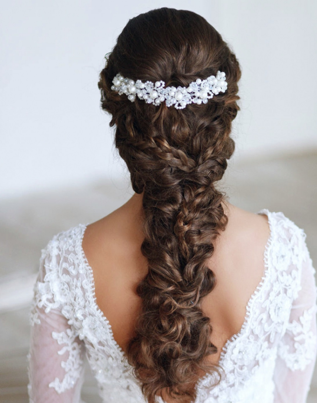 Best ideas about Hairstyle Accessories Wedding
. Save or Pin 6 Bridal Hairstyle Tips for Your Big day Now.