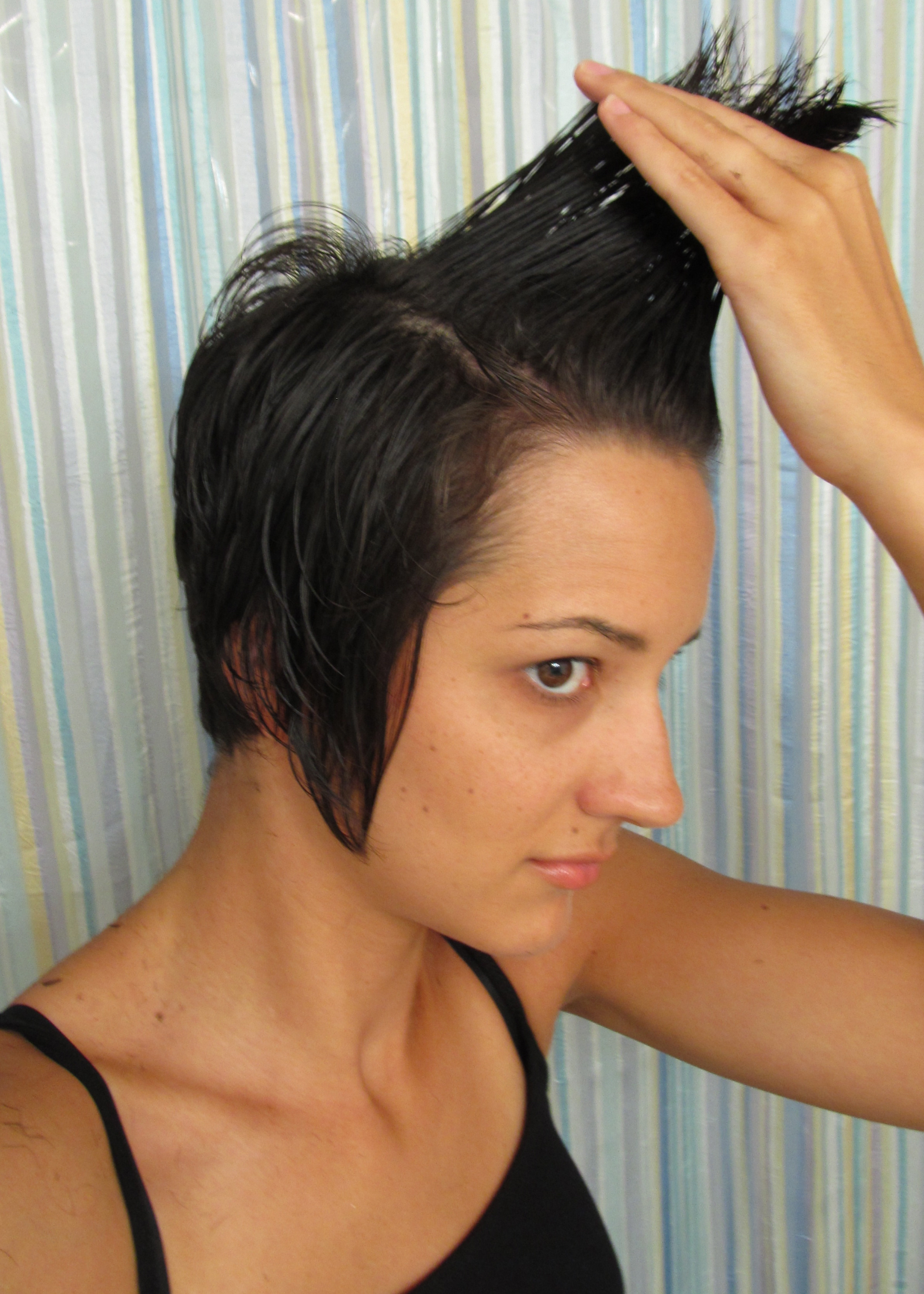 Best ideas about How To Cut Your Own Hair Short
. Save or Pin short layers Now.