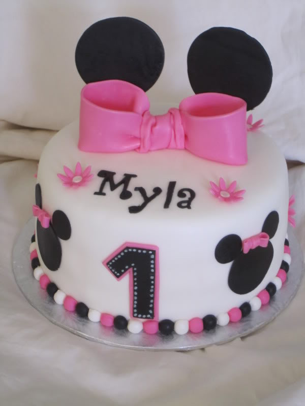 Best ideas about Minnie Mouse 1st Birthday Cake
. Save or Pin Cute Minnie Mouse 1st Birthday Cake — CLASSIC Style Now.