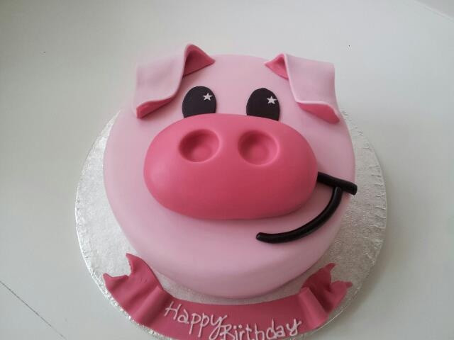 Best ideas about Piggy Birthday Cake
. Save or Pin 1000 images about Pig Cakes on Pinterest Now.