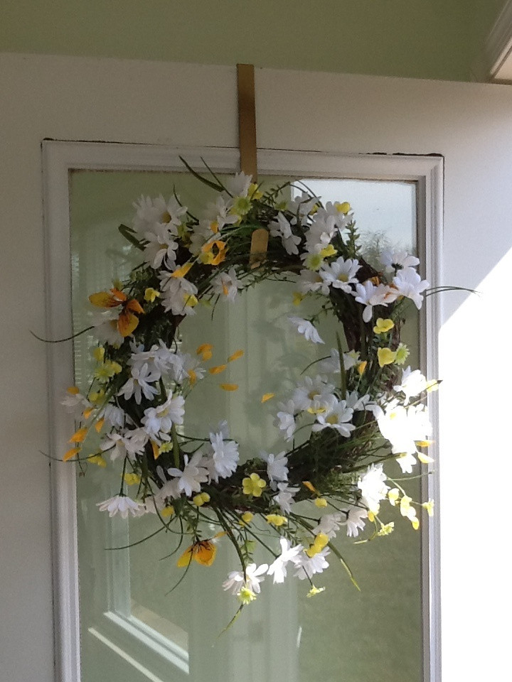 Best ideas about Pinterest Do It Yourself
. Save or Pin Spring wreath do it yourself Crafts Now.