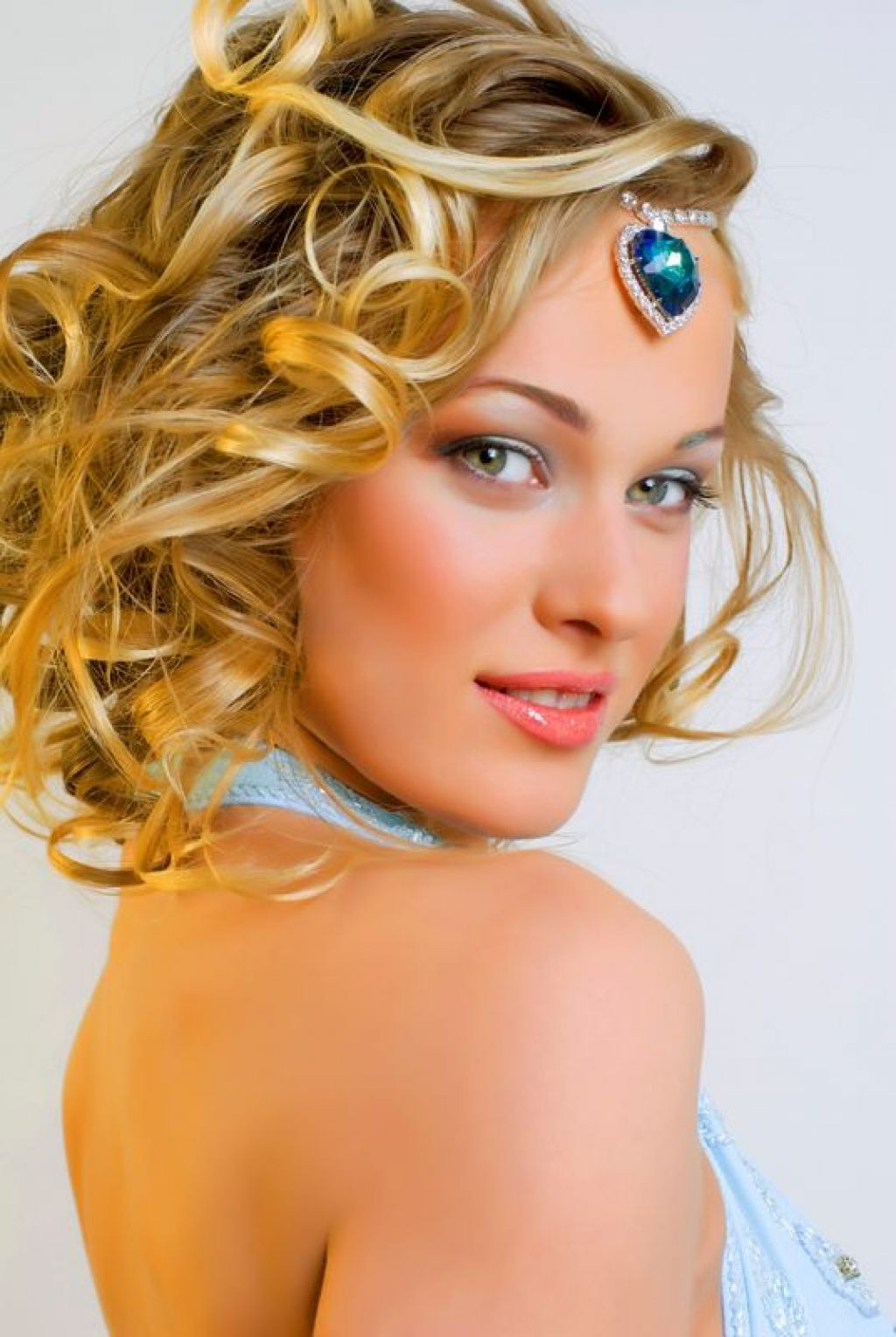 Best ideas about Prom Hairstyles Fine Hair
. Save or Pin Hairstyles for medium length hair for prom Hairstyle for Now.