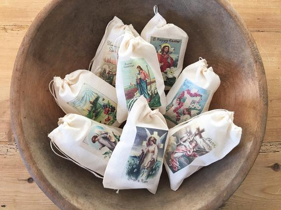 Best ideas about Religious Gift Ideas
. Save or Pin Easter Religious Catholic Gift Bags Set of 8 Vintage 4x6 or Now.