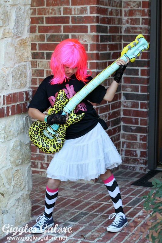 Best ideas about Rockstar Costume DIY
. Save or Pin DIY Rock Star Halloween Costume Now.