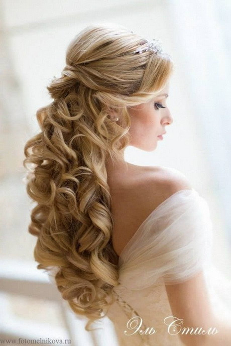 Best ideas about Wavy Wedding Hairstyle
. Save or Pin Down curly wedding hairstyles Now.