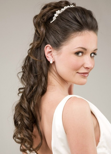 Best ideas about Wedding Hairstyles With Headband
. Save or Pin 14 Wedding Hairstyle Ideas for Long Hair – CircleTrest Now.