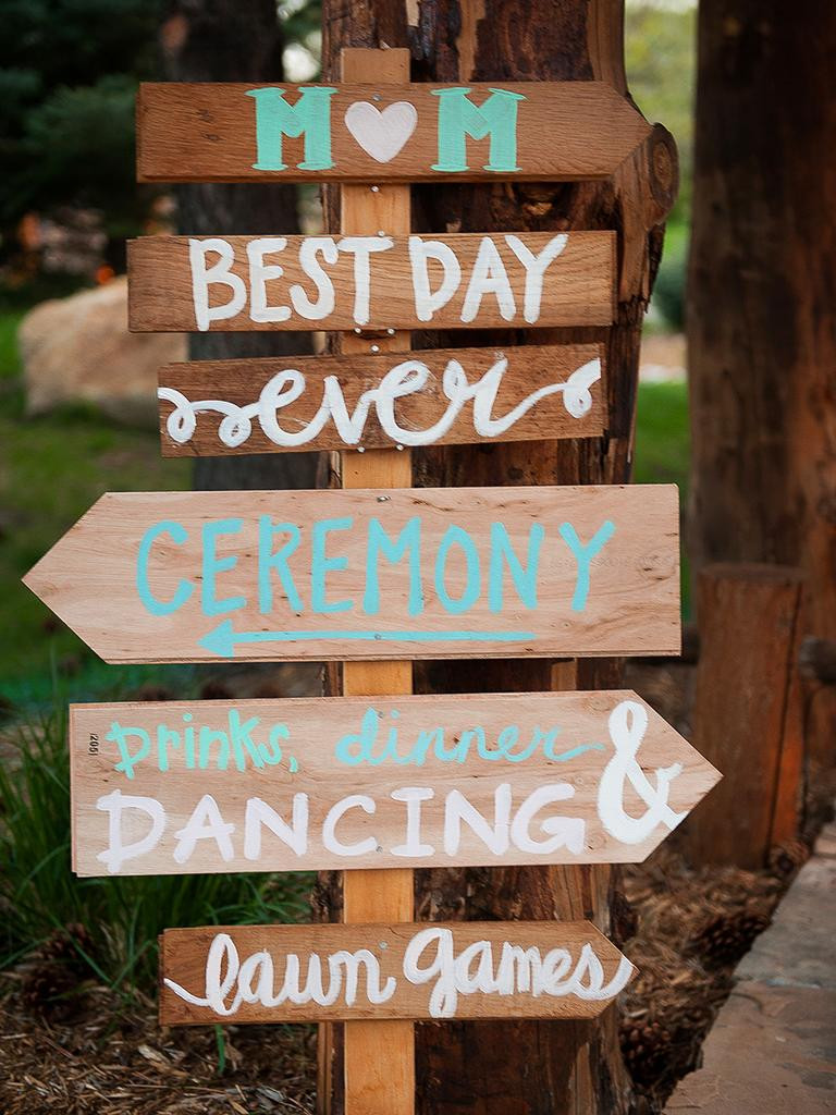 Best ideas about Wedding Signs DIY
. Save or Pin 21 Pretty DIY Wedding Signs Now.