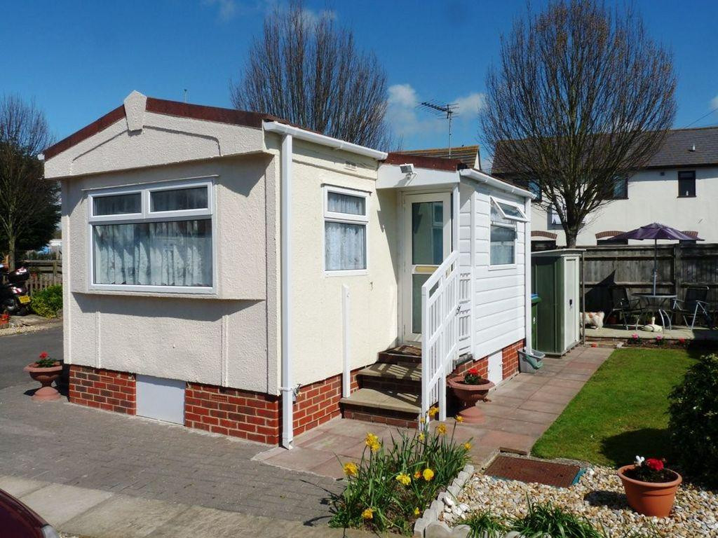 Best ideas about 1 Bedroom Mobile Homes
. Save or Pin 1 bedroom mobile home for sale in Rope Walk Littlehampton Now.