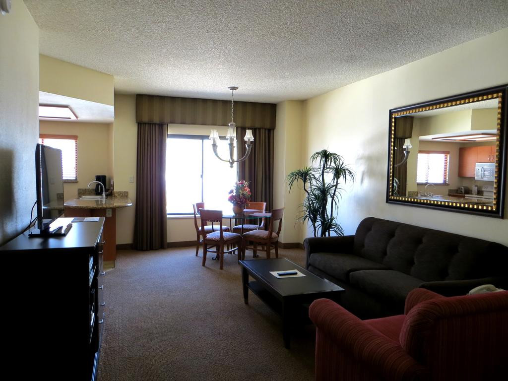 Best 2 Bedroom Suites Las Vegas from Polo towers 2 Bedroom Suite Buyloxitan...