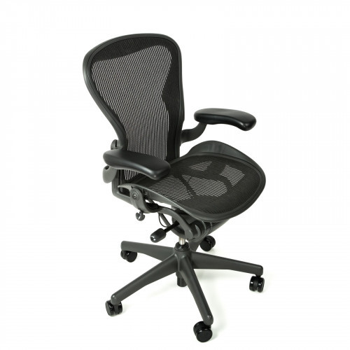 Best ideas about Aeron Chair Sizes
. Save or Pin Herman Miller Aeron Chair Standard Classic Size B Graphite Now.