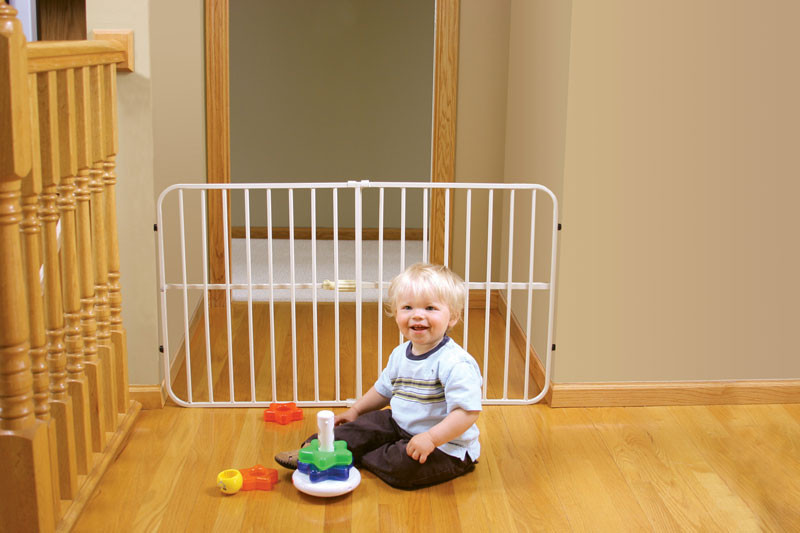 Best ideas about Amazon Baby Gate
. Save or Pin Amazon Regalo Guardian Expandable Gate White Now.