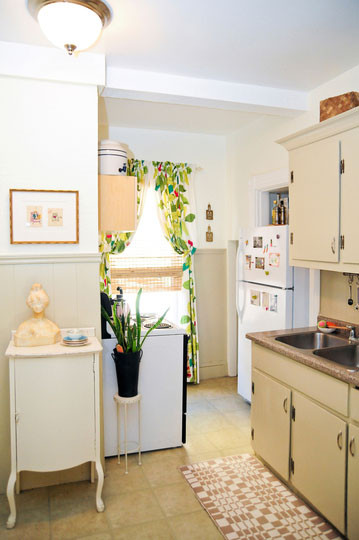 Best ideas about Apartment Kitchen Ideas
. Save or Pin 5 Ideas How to Decorate an Apartment Kitchen Now.