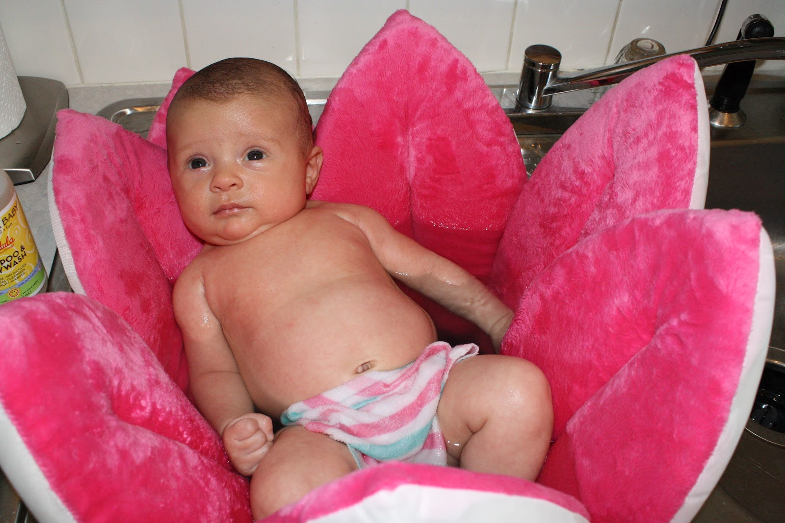 Best ideas about Baby Bath Flower
. Save or Pin 31 Sink Flower Baby Bath Blooming Bath Baby Bath Baby Now.