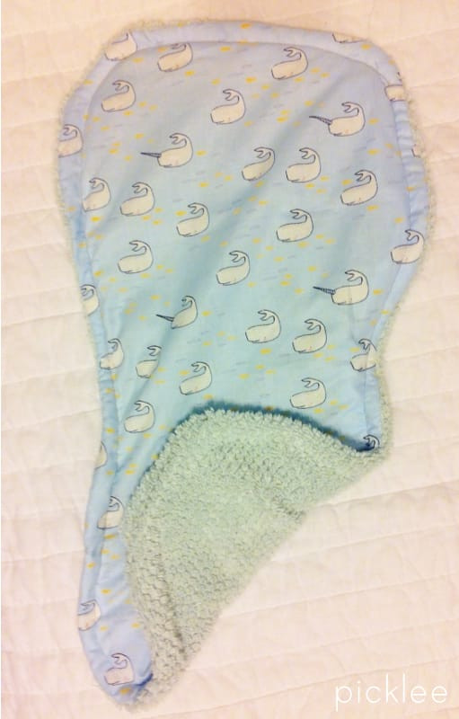 Best ideas about Baby Burp Cloth DIY
. Save or Pin DIY Baby Bib & Burp Cloth [tutorial] Picklee Now.