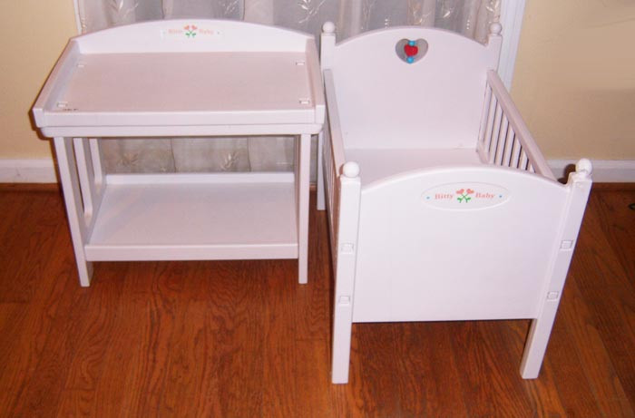 Best ideas about Baby Doll Changing Table
. Save or Pin American Girl Bitty Baby White Beaded Heart Doll Crib w Now.